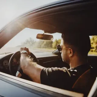 Ayudas para sacar el carnet de conducir en Galicia