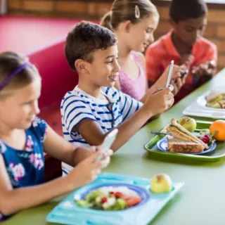 Como calcular bonificación comedor escolar Andalucía