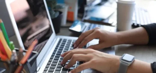 ¿Cuáles son los pasos para solicitar el informe de prestaciones de la Seguridad Social en línea? Para solicitar el informe de prestaciones de la Seguridad Social en línea, debes seguir los siguientes pasos: Accede a la Sede Electrónica de la Seguridad Social. Identifícate con tu certificado digital o con tus claves de acceso. Una vez dentro, selecciona la opción "Pensiones". Selecciona "Certificado Integral de Prestaciones". Descarga e imprime el certificado en formato PDF. ¿Cómo puedo pedir un desglose de las prestaciones recibidas del Ingreso Mínimo Vital? Para solicitar un desglose de las prestaciones recibidas del Ingreso Mínimo Vital, debes seguir los siguientes pasos: Accede a la Sede Electrónica de la Seguridad Social. Identifícate con tu certificado digital o con tus claves de acceso. Una vez dentro, selecciona la opción "Pensiones". Selecciona "Desglose de prestaciones recibidas del Ingreso Mínimo Vital". Descarga e imprime el desglose en formato PDF. ¿De qué manera se puede obtener un certificado de pensiones de la Seguridad Social a través de Internet? Para obtener un certificado de pensiones de la Seguridad Social a través de Internet, debes seguir los siguientes pasos: Accede a la Sede Electrónica de la Seguridad Social. Identifícate con tu certificado digital o con tus claves de acceso. Una vez dentro, selecciona la opción "Pensiones". Selecciona "Certificado de pensiones". Descarga e imprime el certificado en formato PDF. ¿Qué procedimiento se debe seguir para solicitar un certificado de no cobro de prestaciones por SMS? Para solicitar un certificado de no cobro de prestaciones por SMS, debes seguir los siguientes pasos: Envía un mensaje de texto con la palabra "BAJA" al número 217002. Recibirás un mensaje de confirmación indicando que has solicitado la baja del servicio de SMS. En unos días recibirás otro mensaje con el certificado de no cobro de prestaciones. ¿Cómo se puede conseguir un informe de los importes al cobro desglosados por la Seguridad Social? Para conseguir un informe de los importes al cobro desglosados por la Seguridad Social, debes seguir los siguientes pasos: Accede a la Sede Electrónica de la Seguridad Social. Identifícate con tu certificado digital o con tus claves de acceso. Una vez dentro, selecciona la opción "Pensiones". Selecciona "Informe de prestaciones económicas". Descarga e imprime el informe en formato PDF. ¿En qué consiste el certificado integral de la Seguridad Social y cómo se puede obtener? El certificado integral de la Seguridad Social es un documento que recoge toda la información de prestaciones, pensiones y subsidios que ha recibido una persona a lo largo de su vida laboral. Para obtenerlo, debes seguir los siguientes pasos: Accede a la Sede Electrónica de la Seguridad Social. Identifícate con tu certificado digital o con tus claves de acceso. Una vez dentro, selecciona la opción "Pensiones". Selecciona "Certificado Integral de Prestaciones". cómo obtener el certificado integral de prestaciones