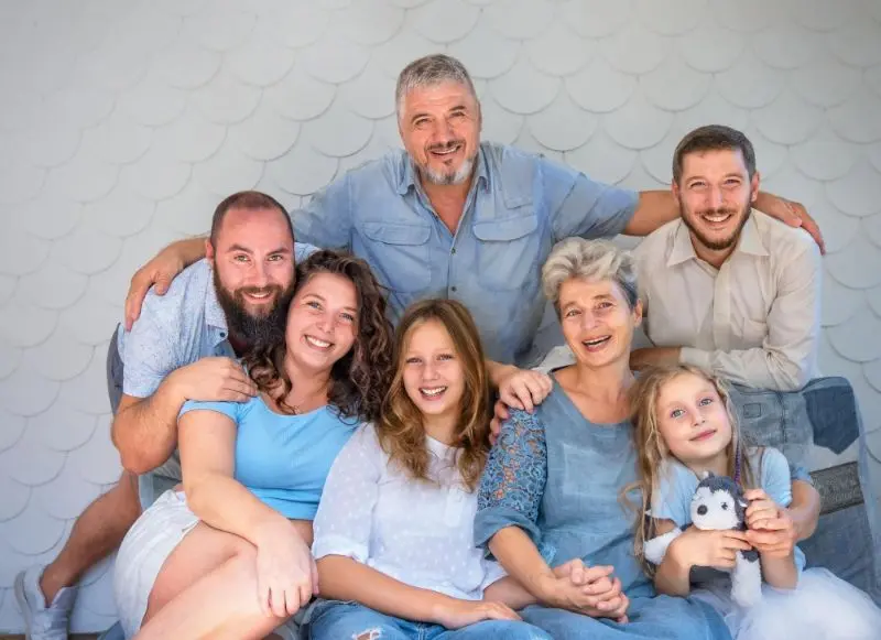 ¿Qué beneficios tiene el carnet de familia numerosa?