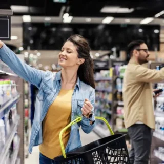 Nueva 'tarjeta monedero' 2024: requisitos y quién puede solicitarla